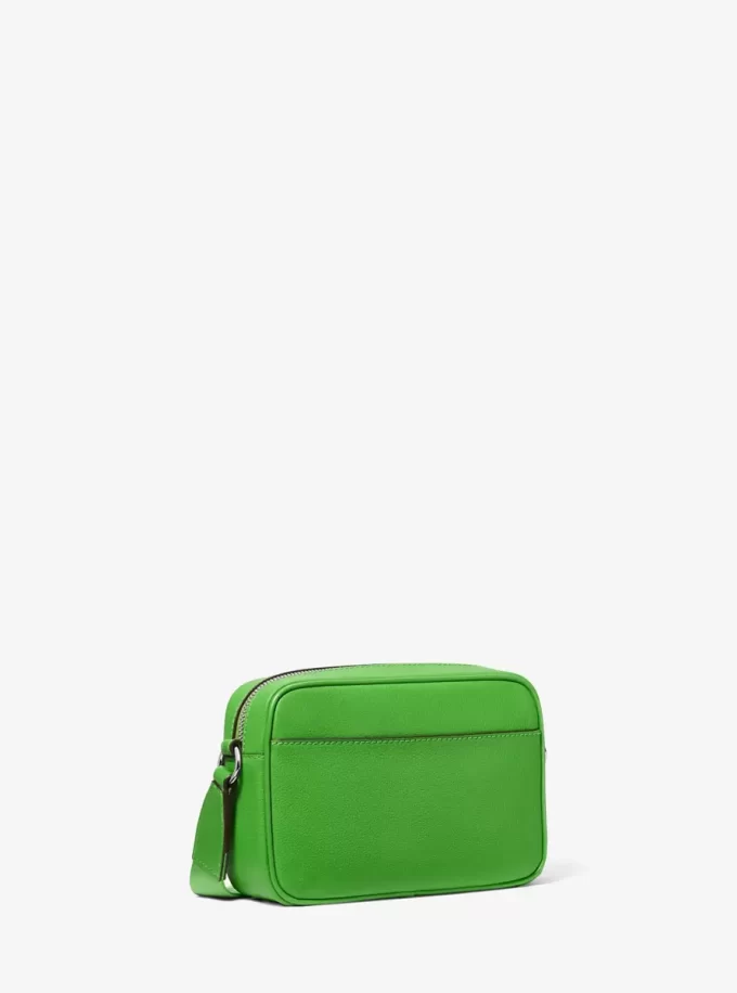 ジェットセット レザー ミディアム クロスボディバッグ（Apple Airpods Pro®用ケース付き）