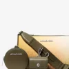 ジェットセット スモール オムブレ シグネチャー ロゴ クロスボディバッグ(Apple Airpods Pro®用ケース付き) ジェットセット スモール オムブレ シグネチャー ロゴ クロスボディバッグ(Apple Airpods Pro®用ケース付き)
