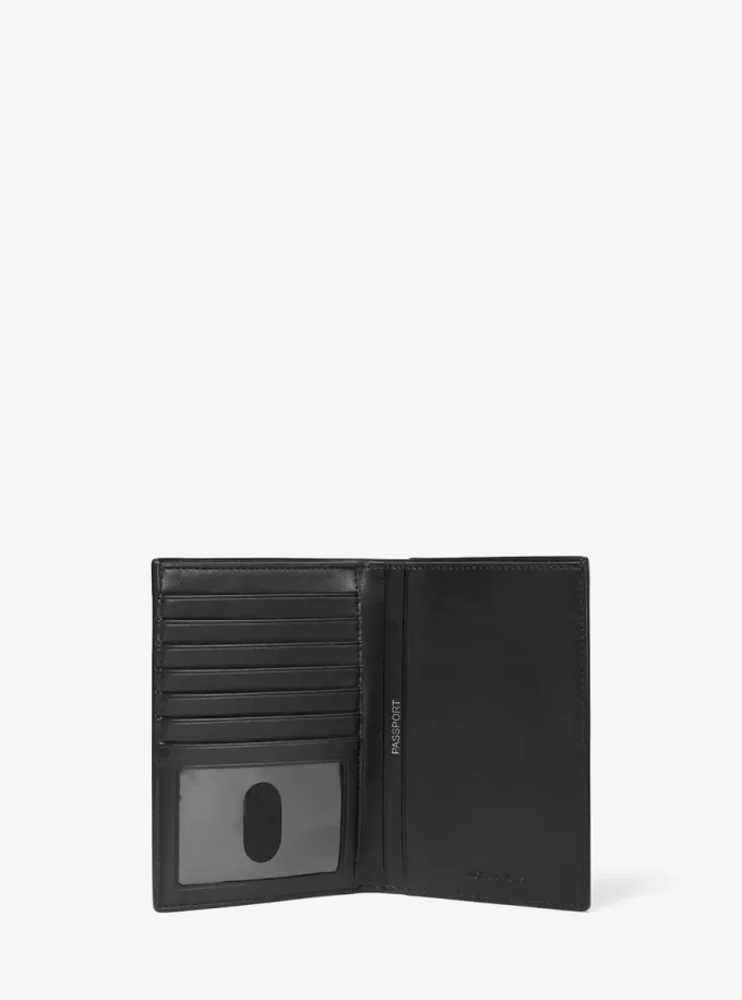 ハドソンレザーパスポートウォレット