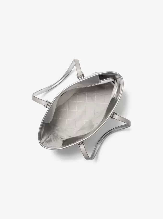 ジェットセット トラベル スモール メタリック ロゴ トップジップ トートバッグ