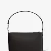 ジェットセット スモール ペブルドレザー コンバーチブル リストレット