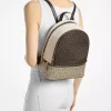 Rhea ミディアム メタリック シグネチャー ロゴ バックパック Rhea ミディアム メタリック シグネチャー ロゴ バックパック