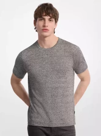リネンとコットンのTシャツ