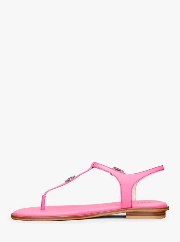 マロリーTストラップサンダル
